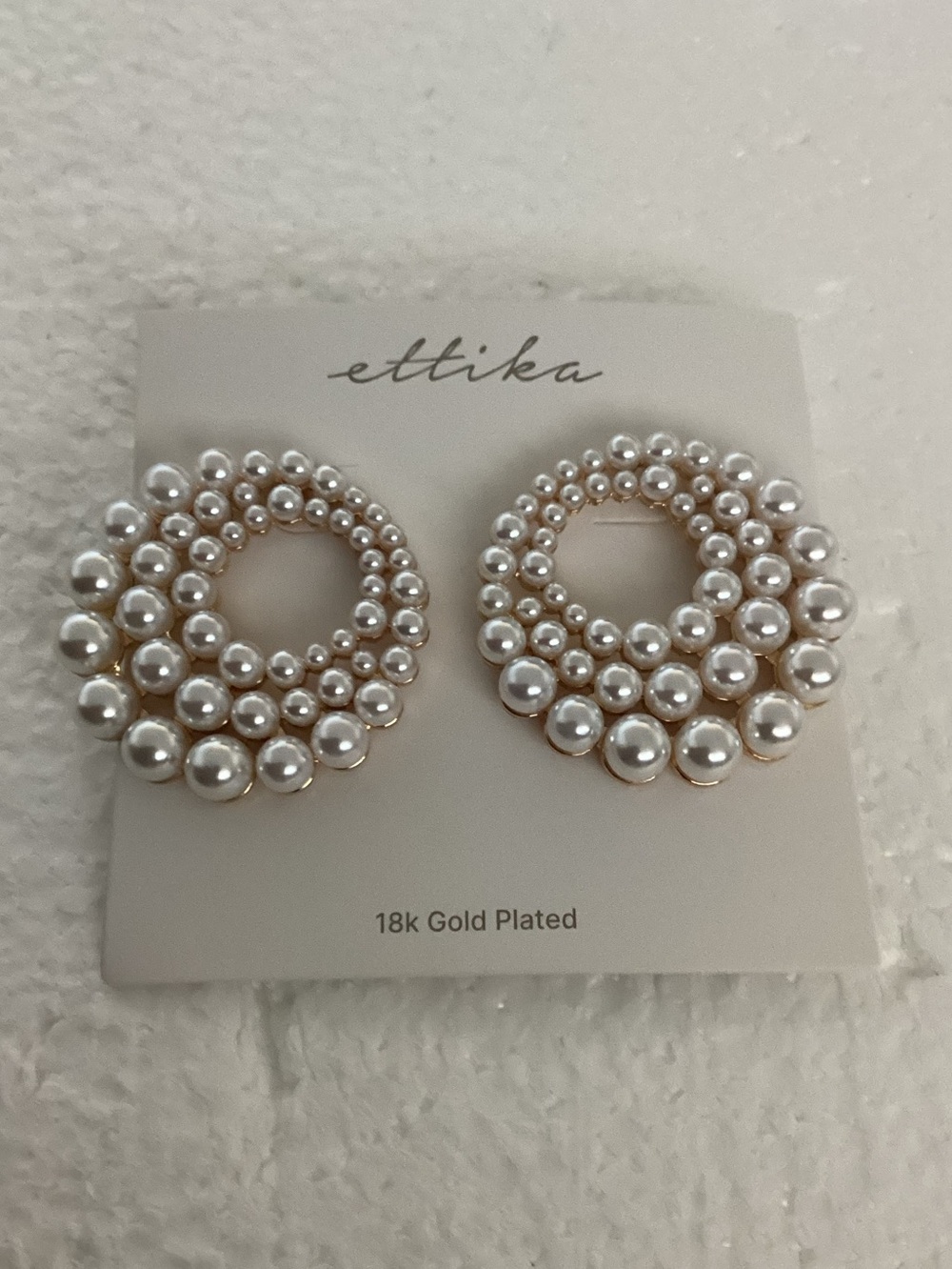 ETTIKA
Blushing Imitation Pearl Earrings in 18K Gold Plating